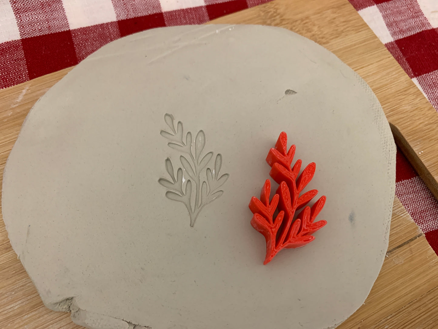 Pottery Stamp, Greenery1 branch design - multiple sizes