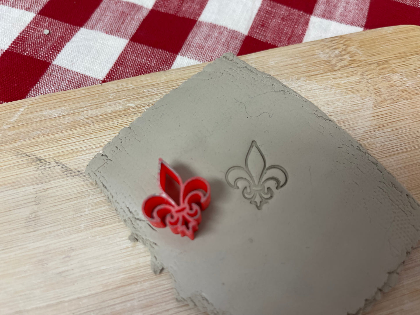 Fleur de Lis Mini Pottery Stamp - January 2023 Stamp of the Month, multiple sizes