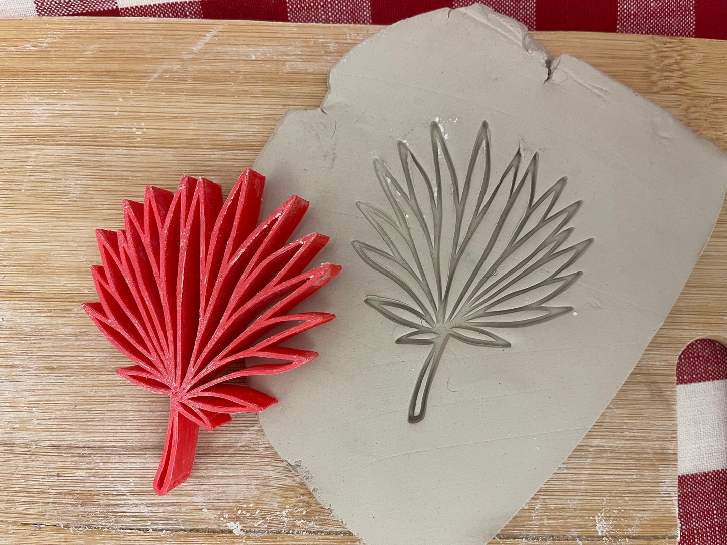 Tropical Palm leaf stamp - plastic 3d printed, multiple sizes