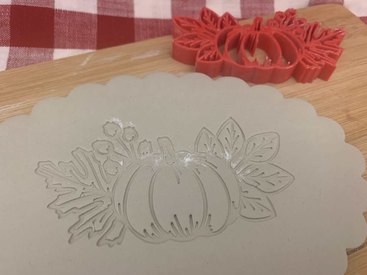 Pottery Stamp, Fall pumpkin w/ leaves design - multiple sizes