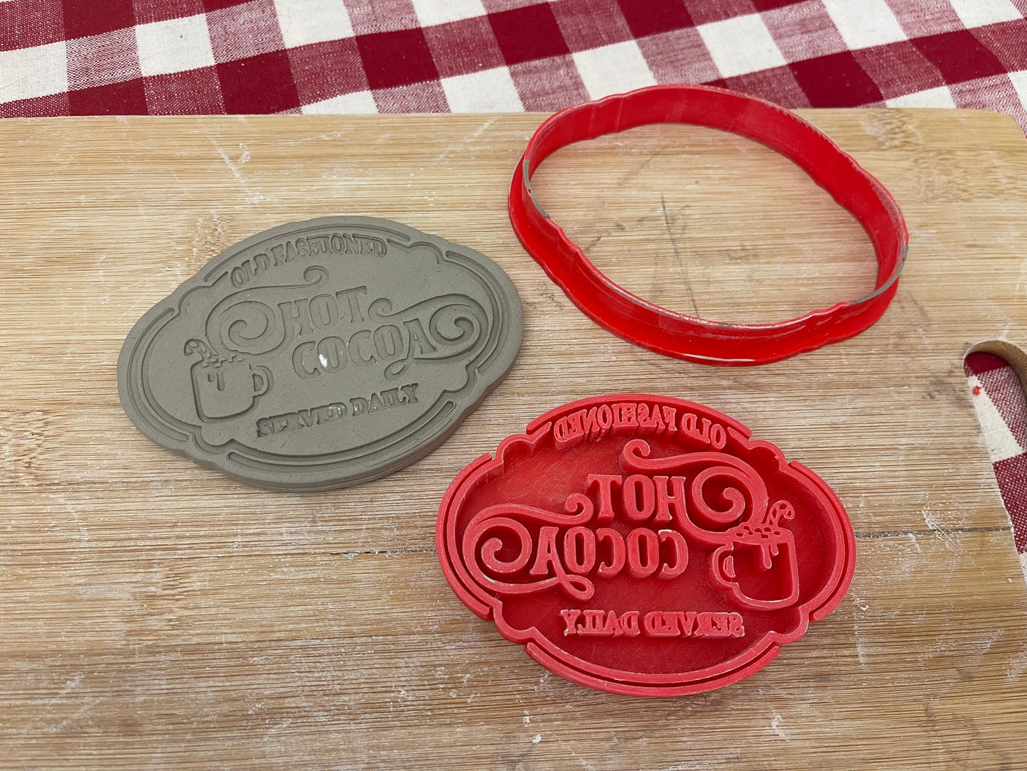 Pottery Stamp, "Hot Cocoa" word design, w/ optional ornament cutter, Pottery Tool, plastic 3d printed, multiple sizes available