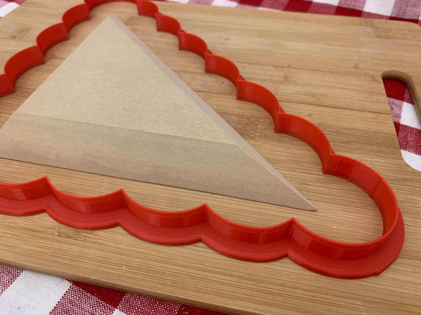 Scalloped triangle, Clay Cutters - Plastic 3D printed, pottery tool, multiple sizes