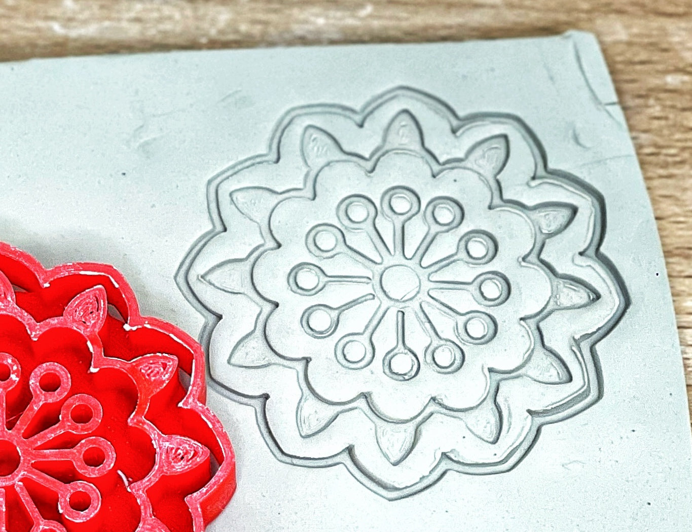 Henna Mandala, Pottery Stamp - plastic 3d printed, multiple sizes available