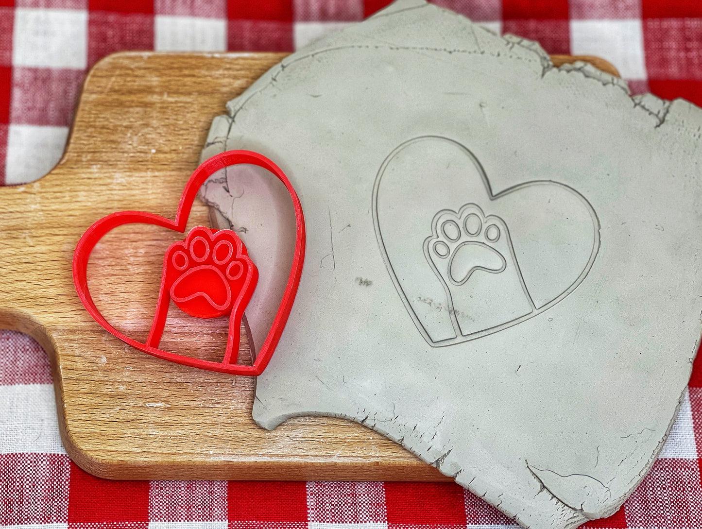 Cat / Dog Paw Reversible Heart Pottery Stamp - Pet Doodle Series, plastic 3D printed, multiple sizes