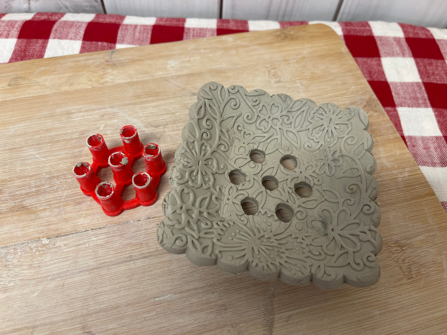 Flower Frog Clay Cutter w/ Press - Scallop Design with Holes or Holes Only Template, Plastic 3d printed